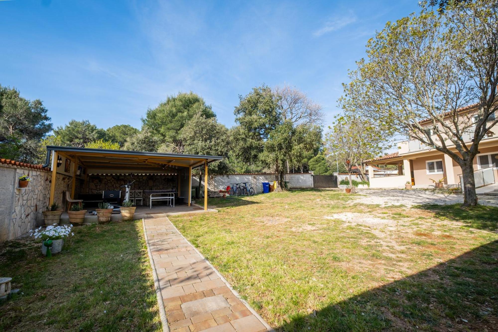 Vila Veronika 2 Pula Extérieur photo